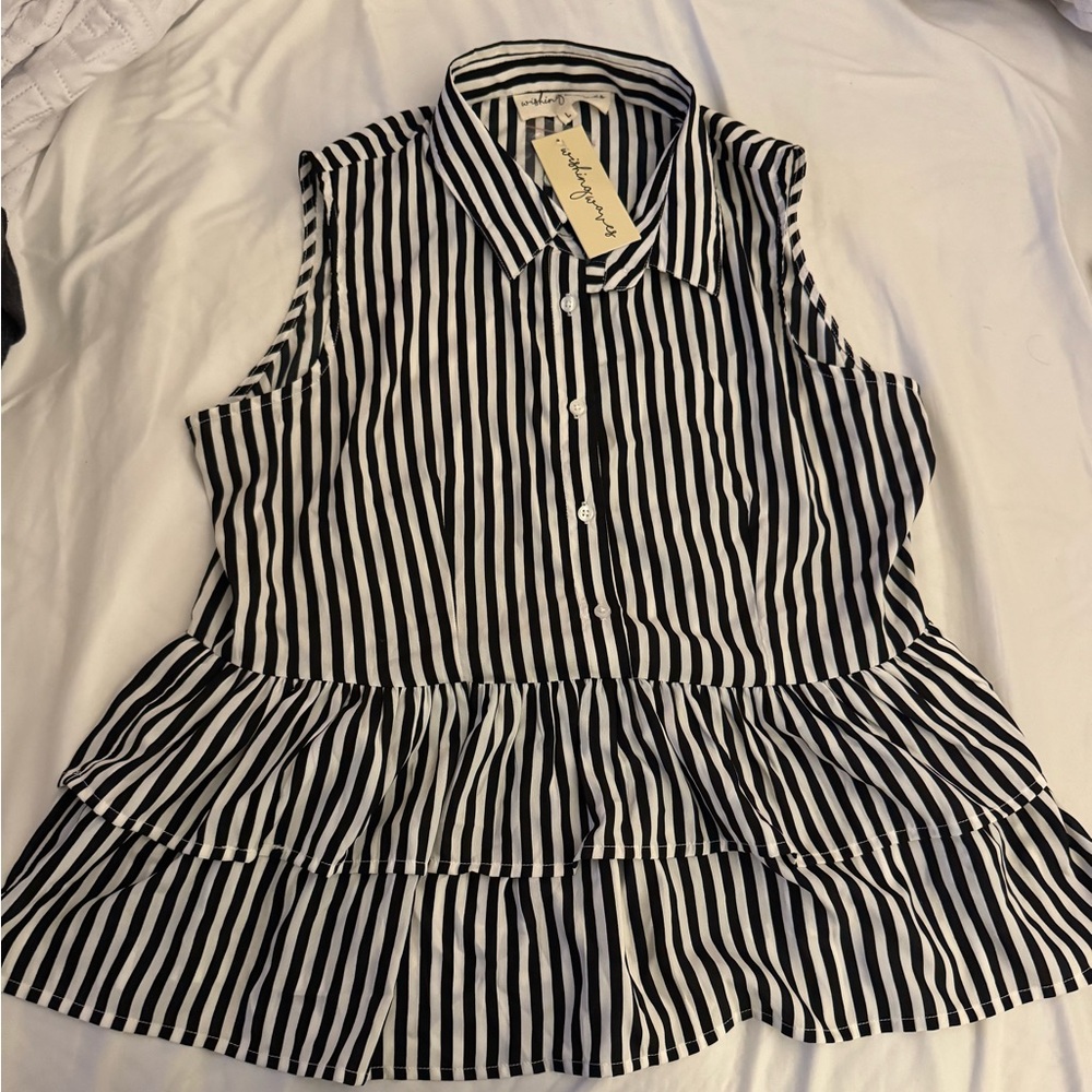 Short sleeve blouse